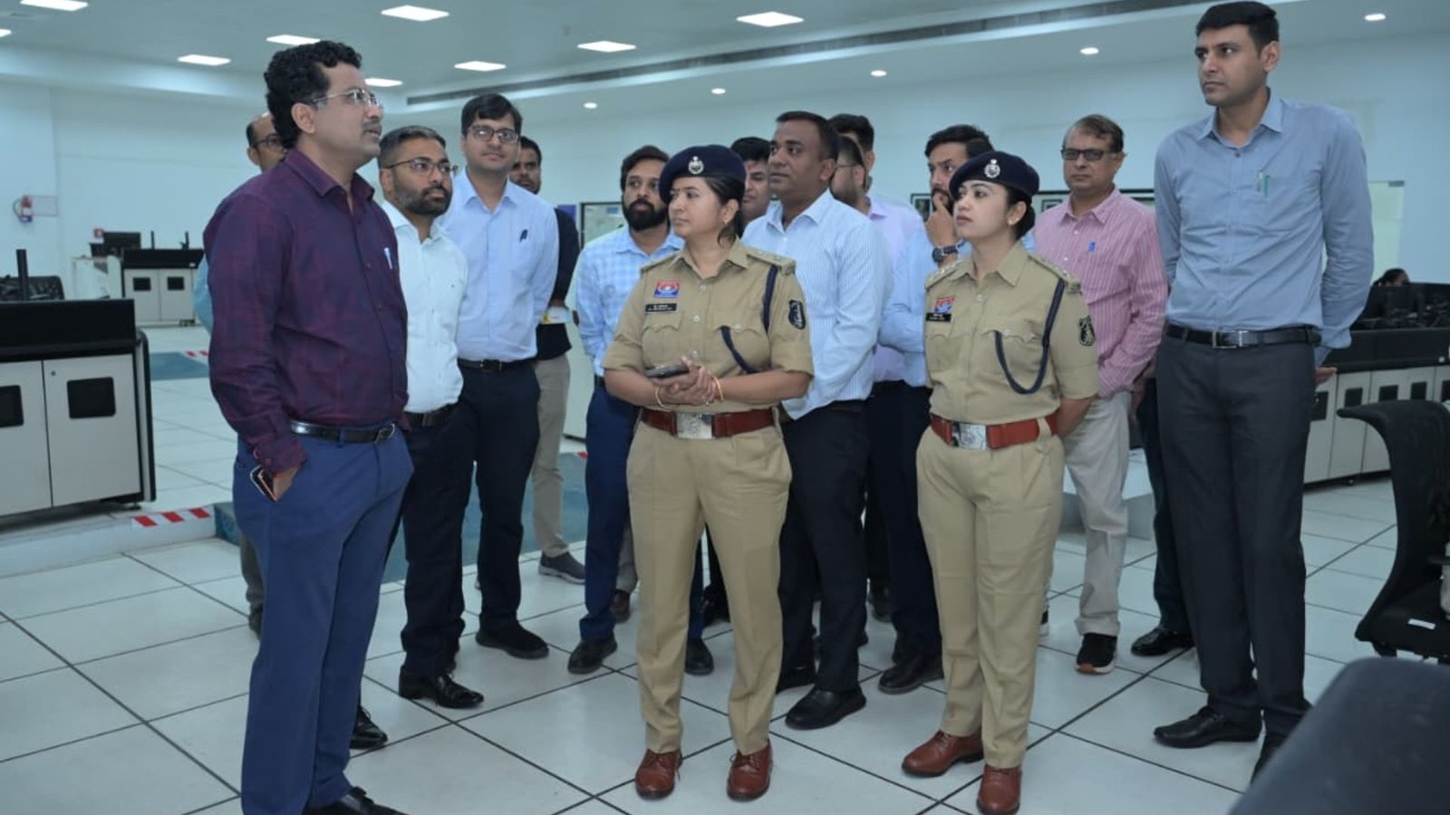 Raipur News: शहर की व्यवस्थाओं पर तकनीक से रखी जाएगी नजर, प्रमुख सचिव ने अधिकारियों को दिए समन्वय और प्रभावी कार्रवाई के निर्देश