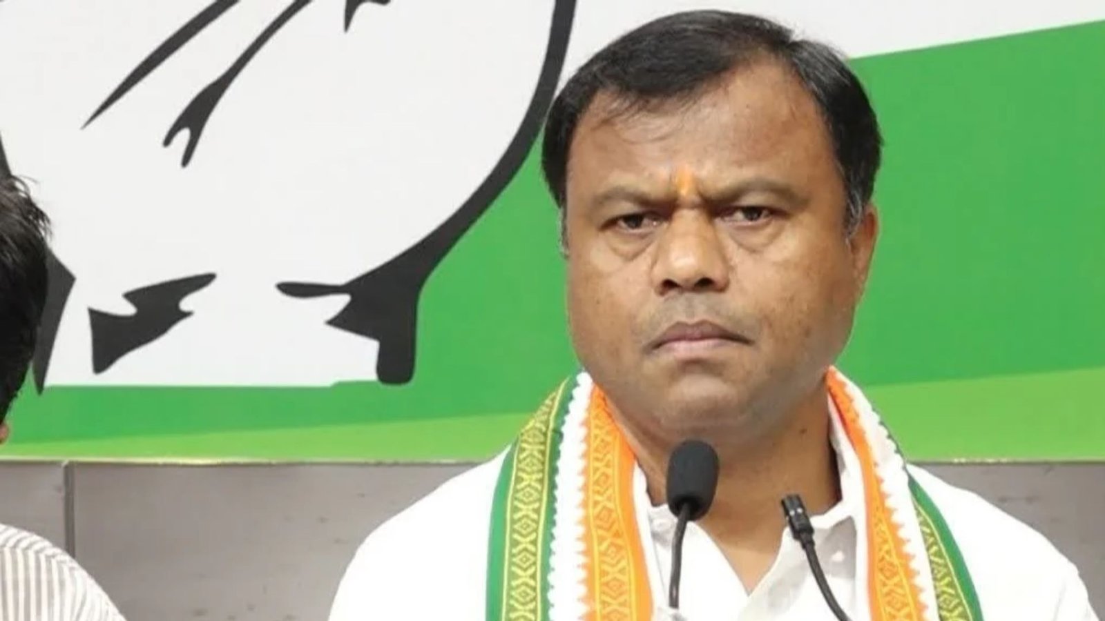 Chhattisgarh Latest News: स्मृति ईरानी के दौरे पर दीपक बैज का तंज, बोले- क्या BJP की गुटबाजी कम होगी और महंगाई से मिलेगी राहत?